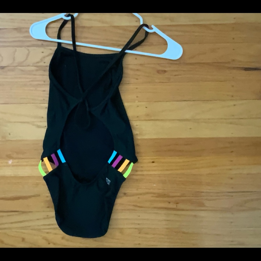 Jolyn onesie, Julian